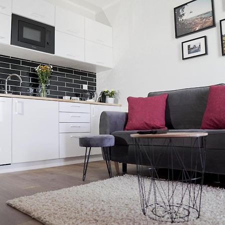 Vizzit Us Premium Apartments 华沙 外观 照片