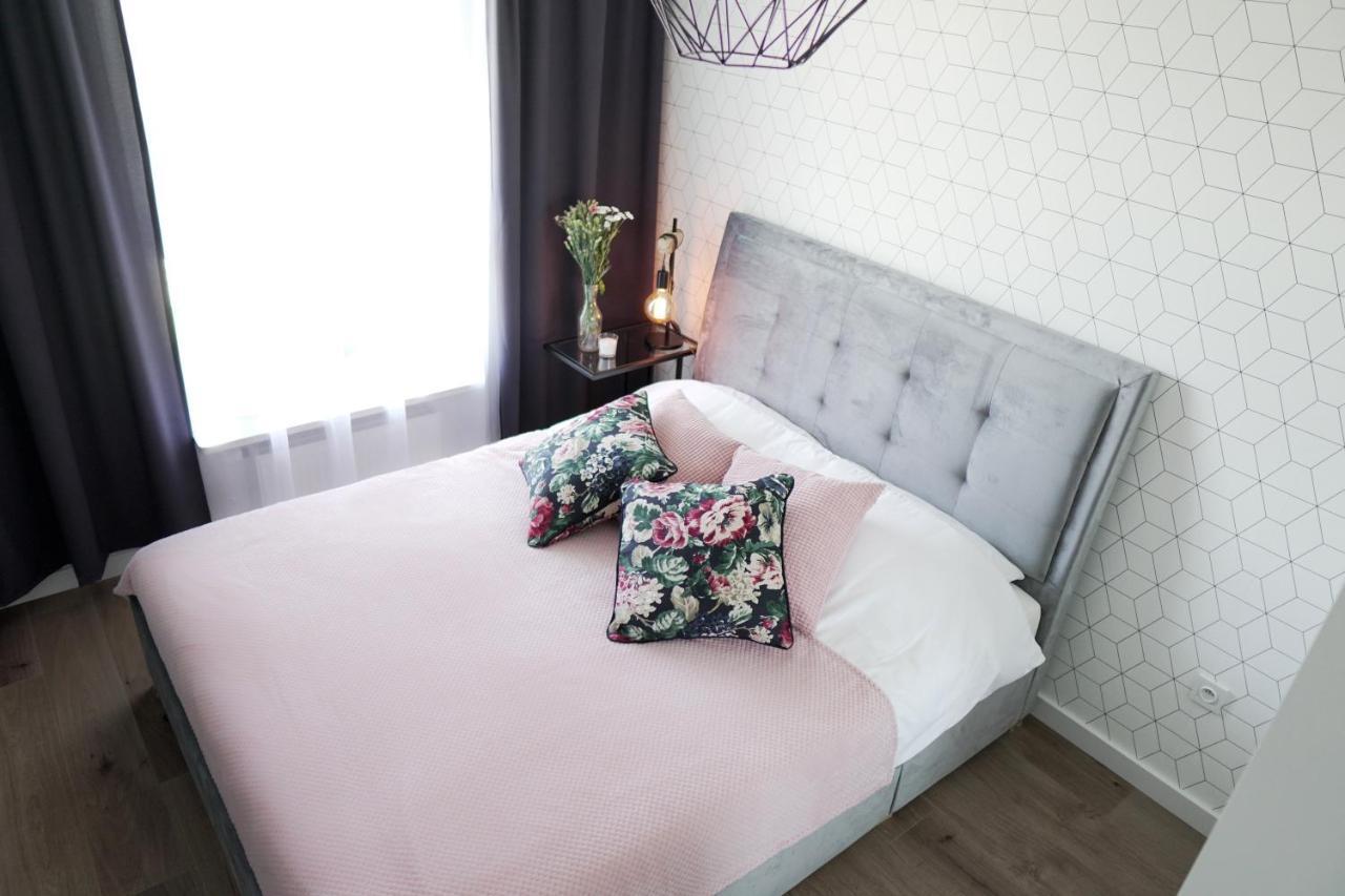Vizzit Us Premium Apartments 华沙 外观 照片