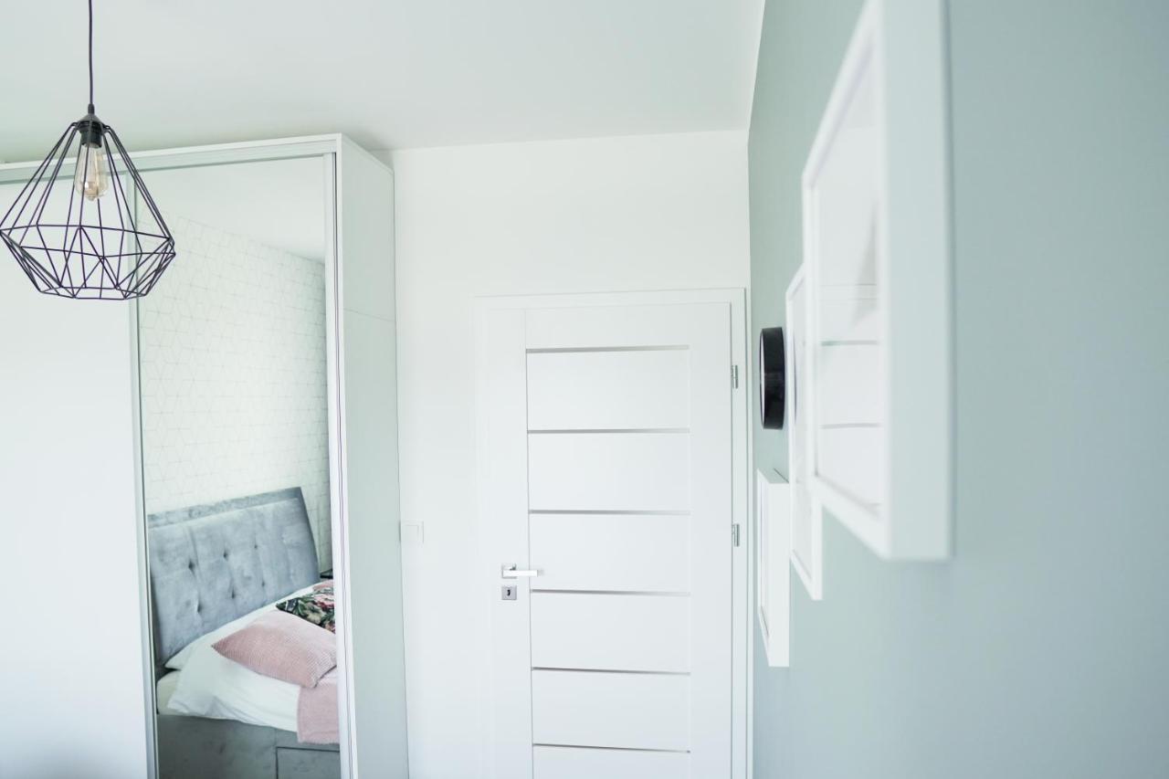 Vizzit Us Premium Apartments 华沙 外观 照片