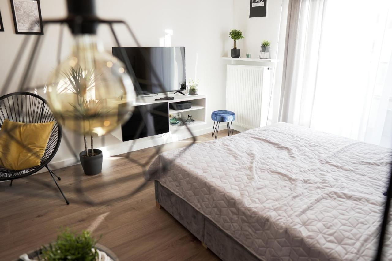 Vizzit Us Premium Apartments 华沙 外观 照片
