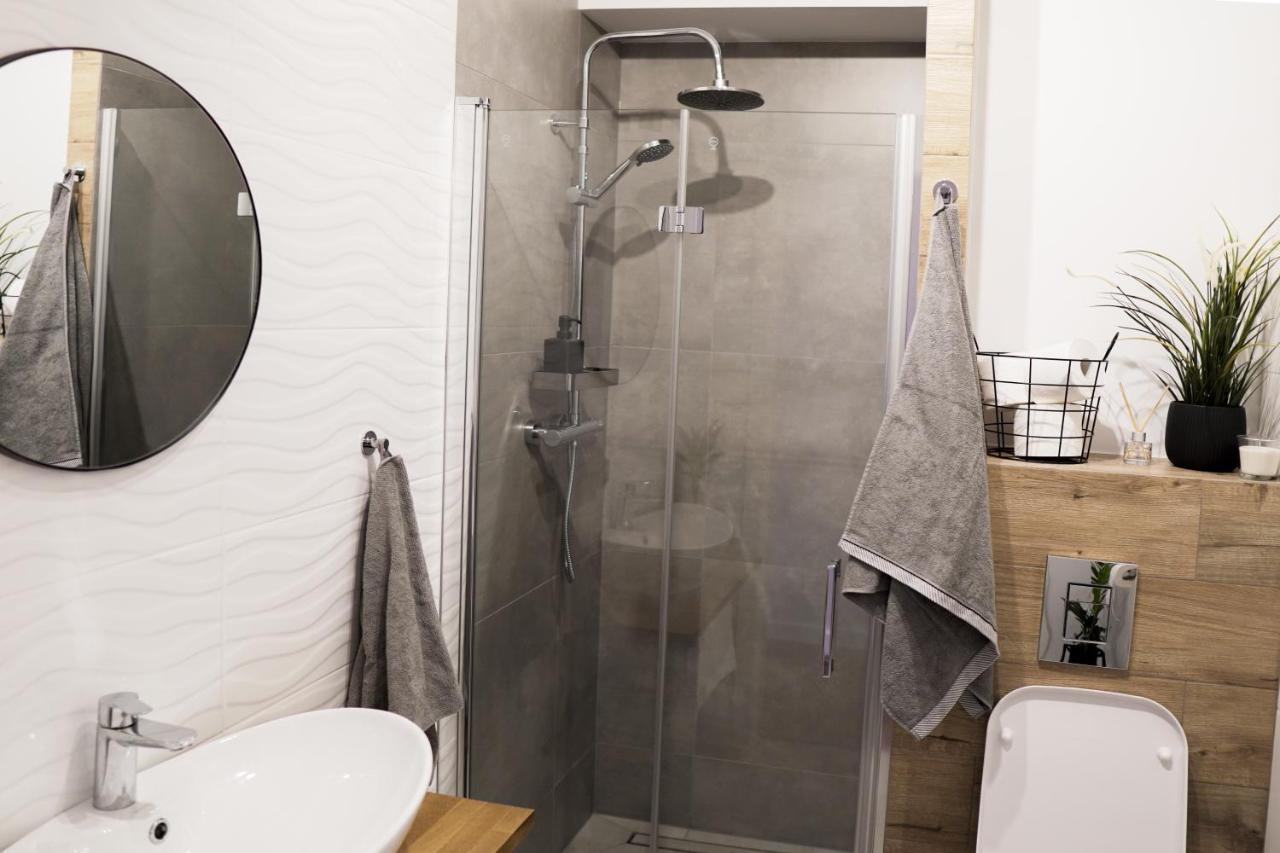 Vizzit Us Premium Apartments 华沙 外观 照片
