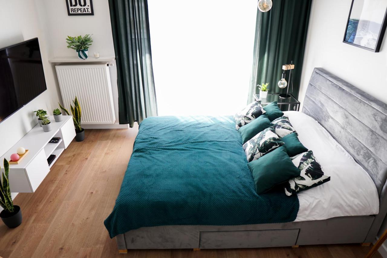 Vizzit Us Premium Apartments 华沙 外观 照片